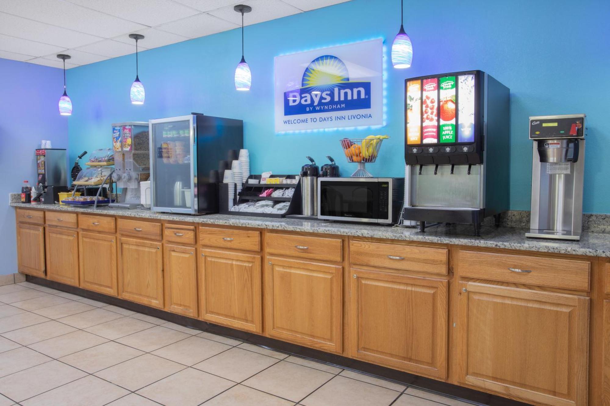 Travelodge By Wyndham Livonia Canton Novi Detroit Area Kültér fotó